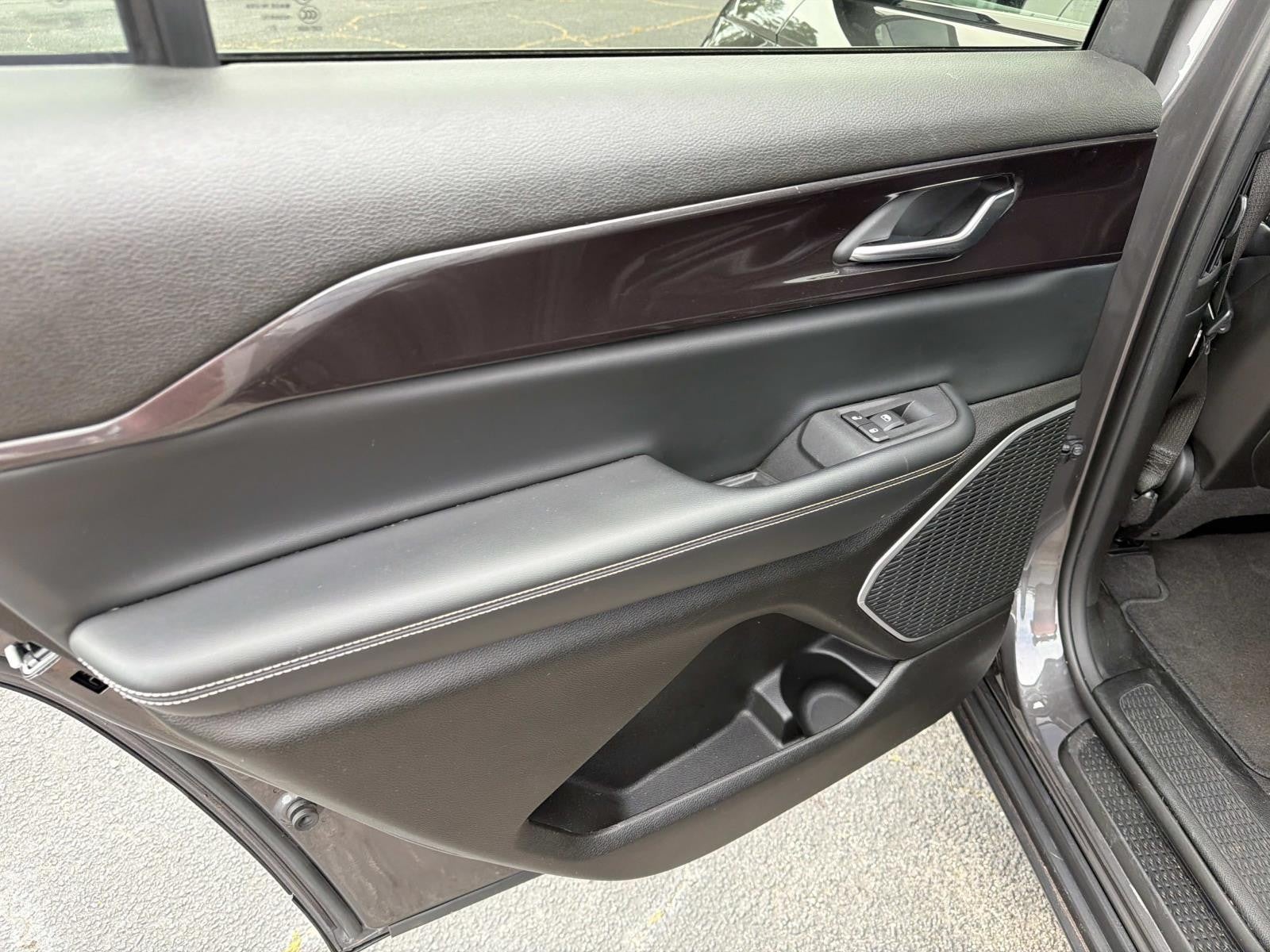 2021 Jeep Grand Cherokee L Altitude