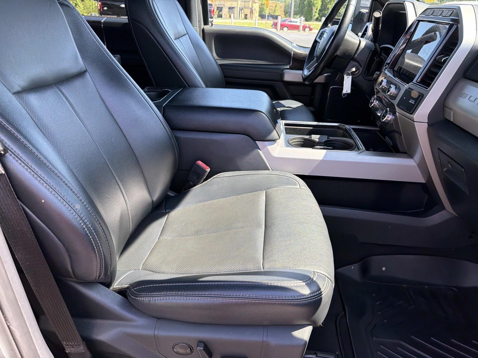 2022 Ford Super Duty F-250 SRW LARIAT