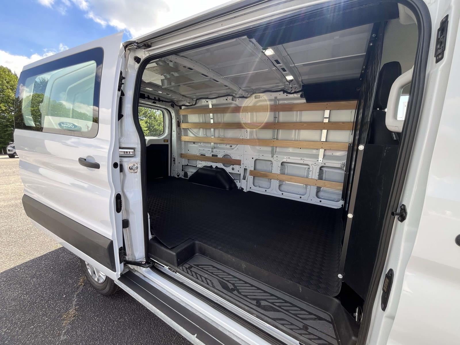 2025 Ford Transit Cargo Van T-250 130" Low Rf 9070 GVWR RWD