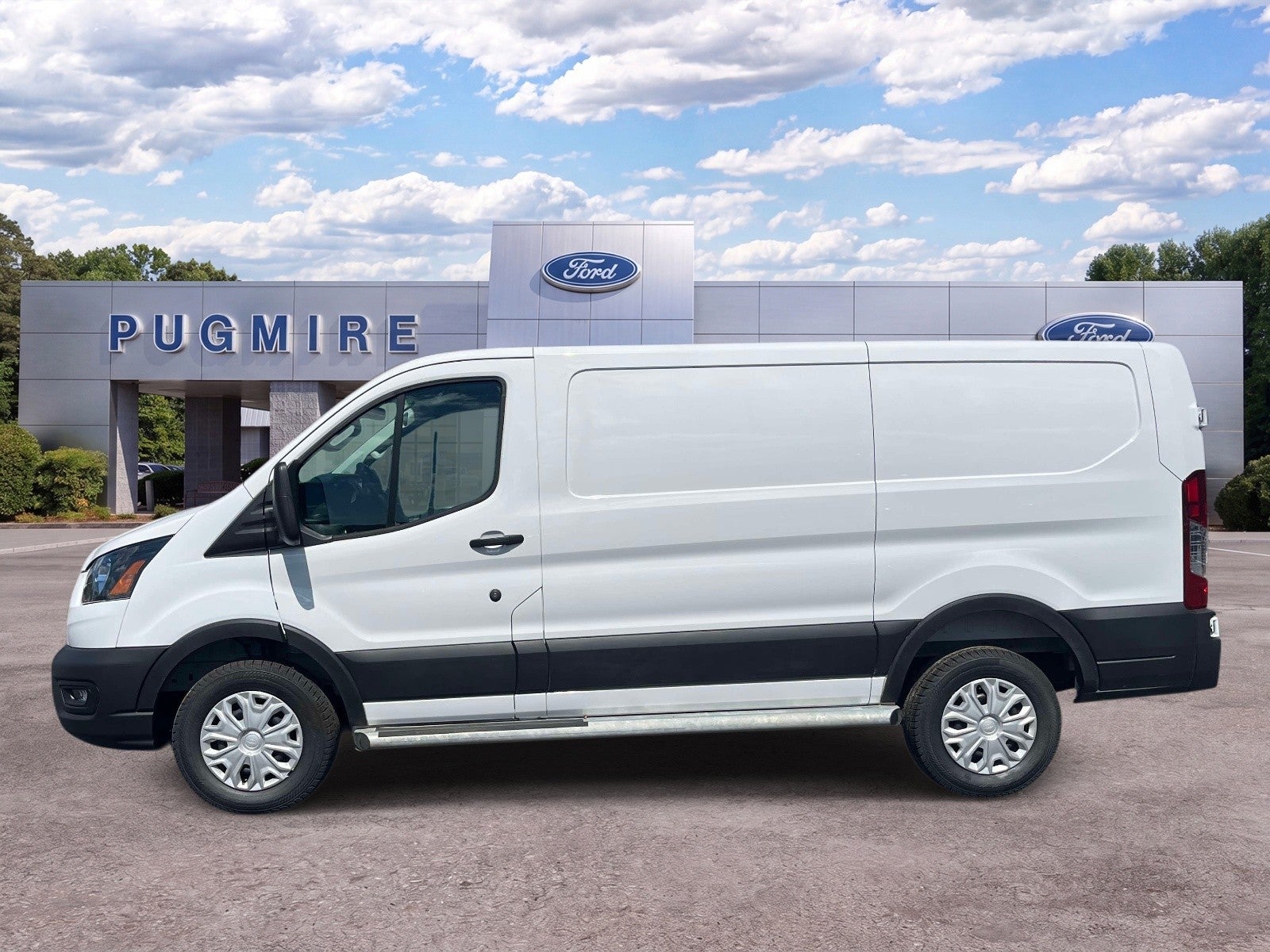 2025 Ford Transit Cargo Van T-250 130" Low Rf 9070 GVWR RWD