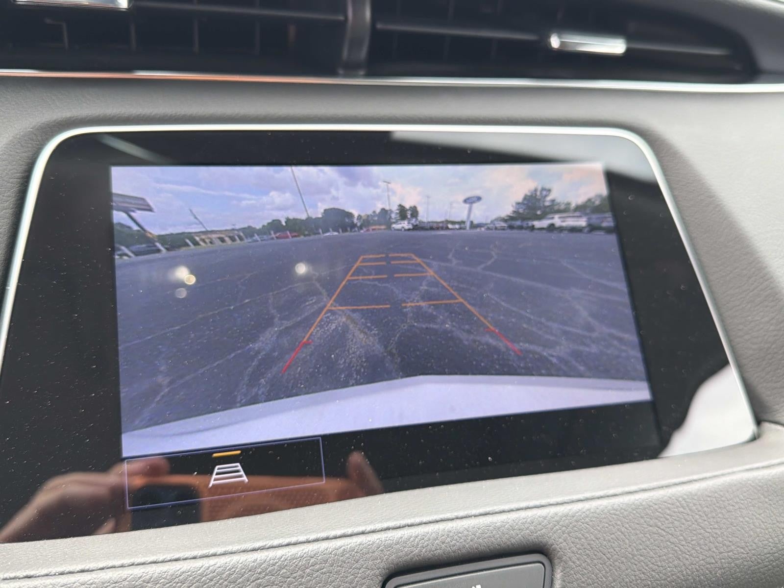 2023 Cadillac XT4 FWD Premium Luxury