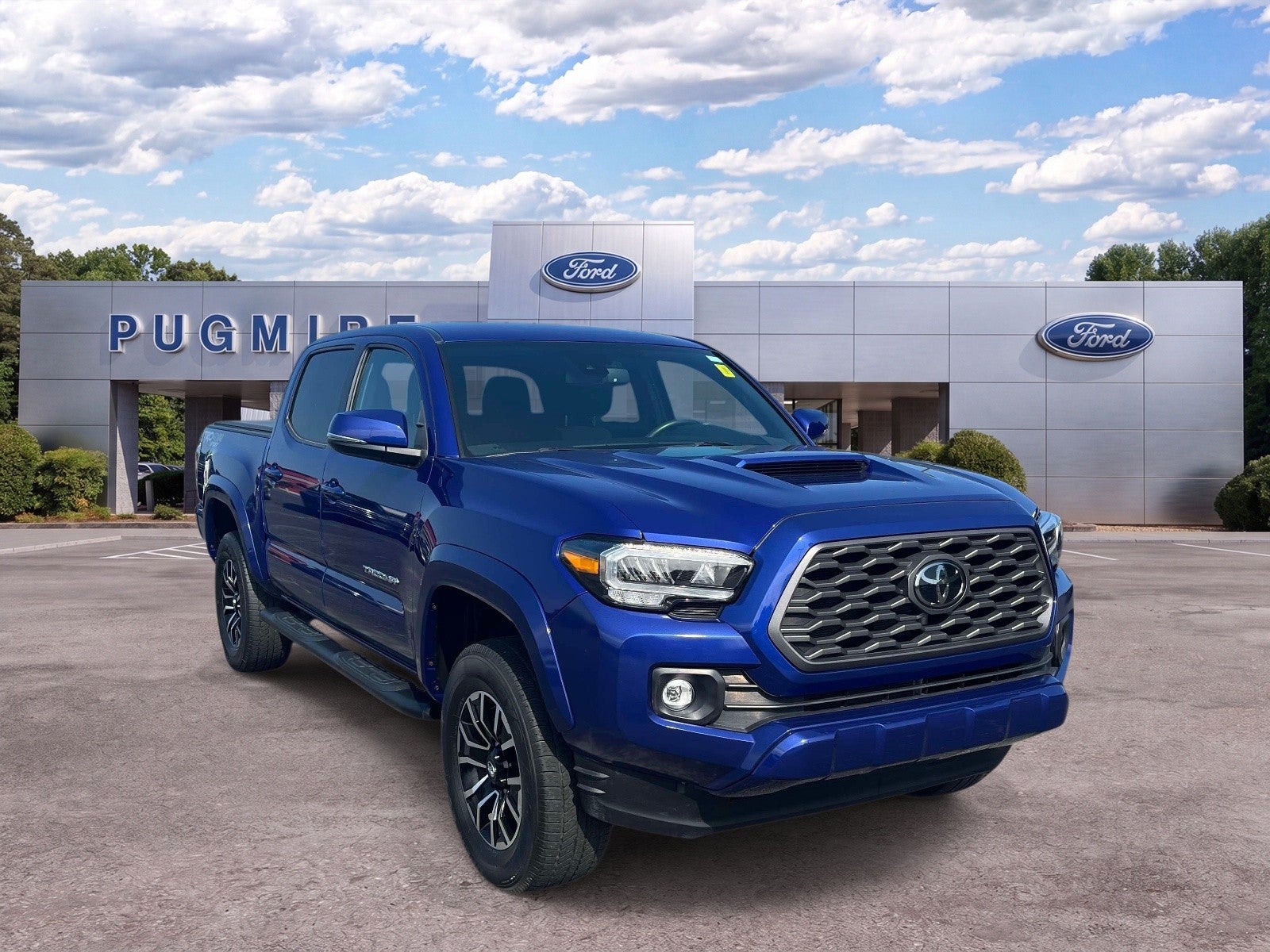 2022 Toyota Tacoma 4WD SR