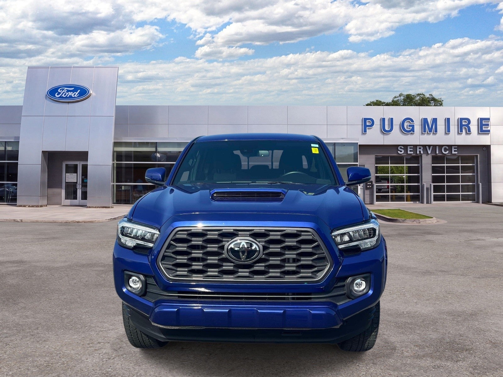 2022 Toyota Tacoma 4WD SR