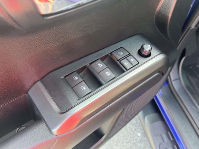 2022 Toyota Tacoma 4WD SR