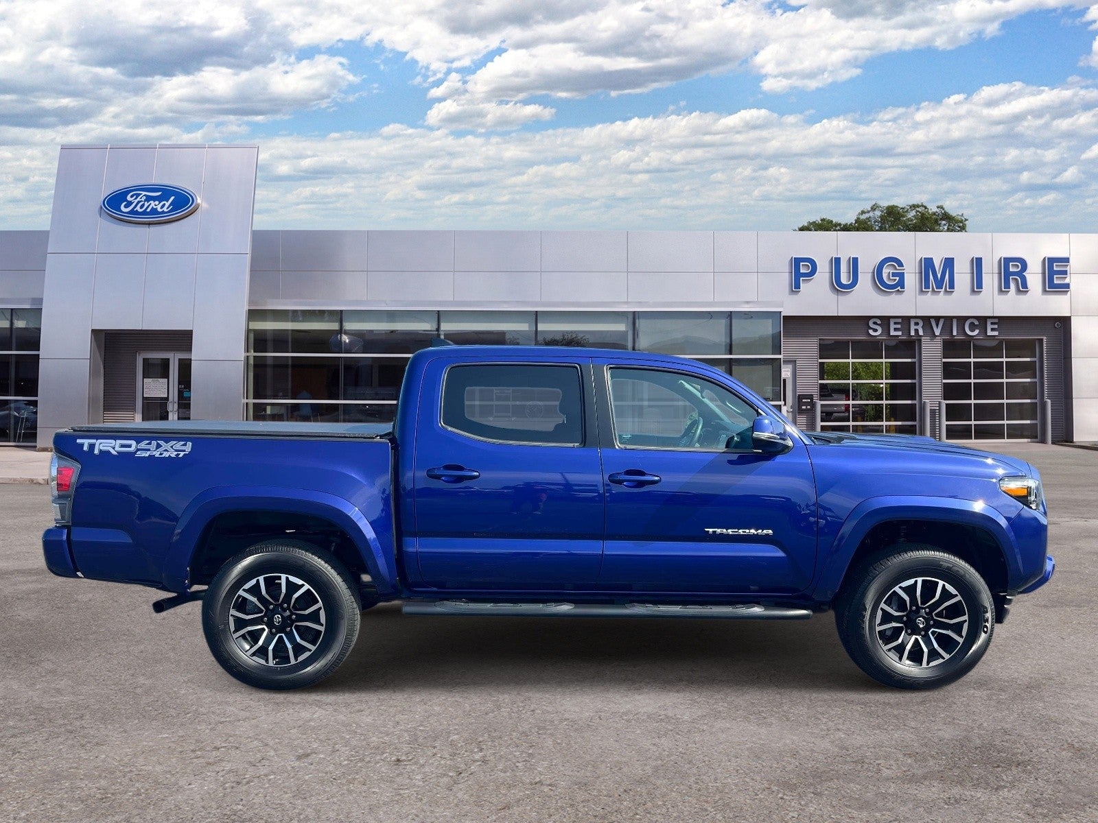 2022 Toyota Tacoma 4WD SR