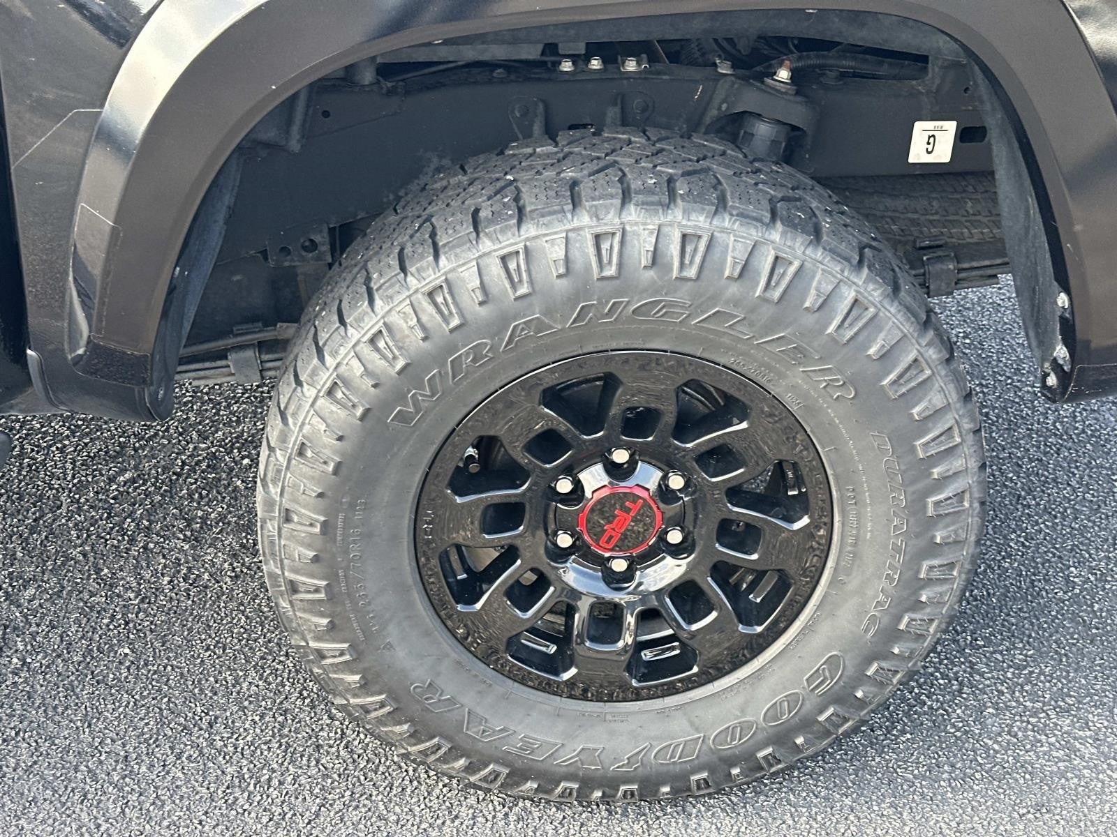 2022 Toyota Tacoma 4WD SR5