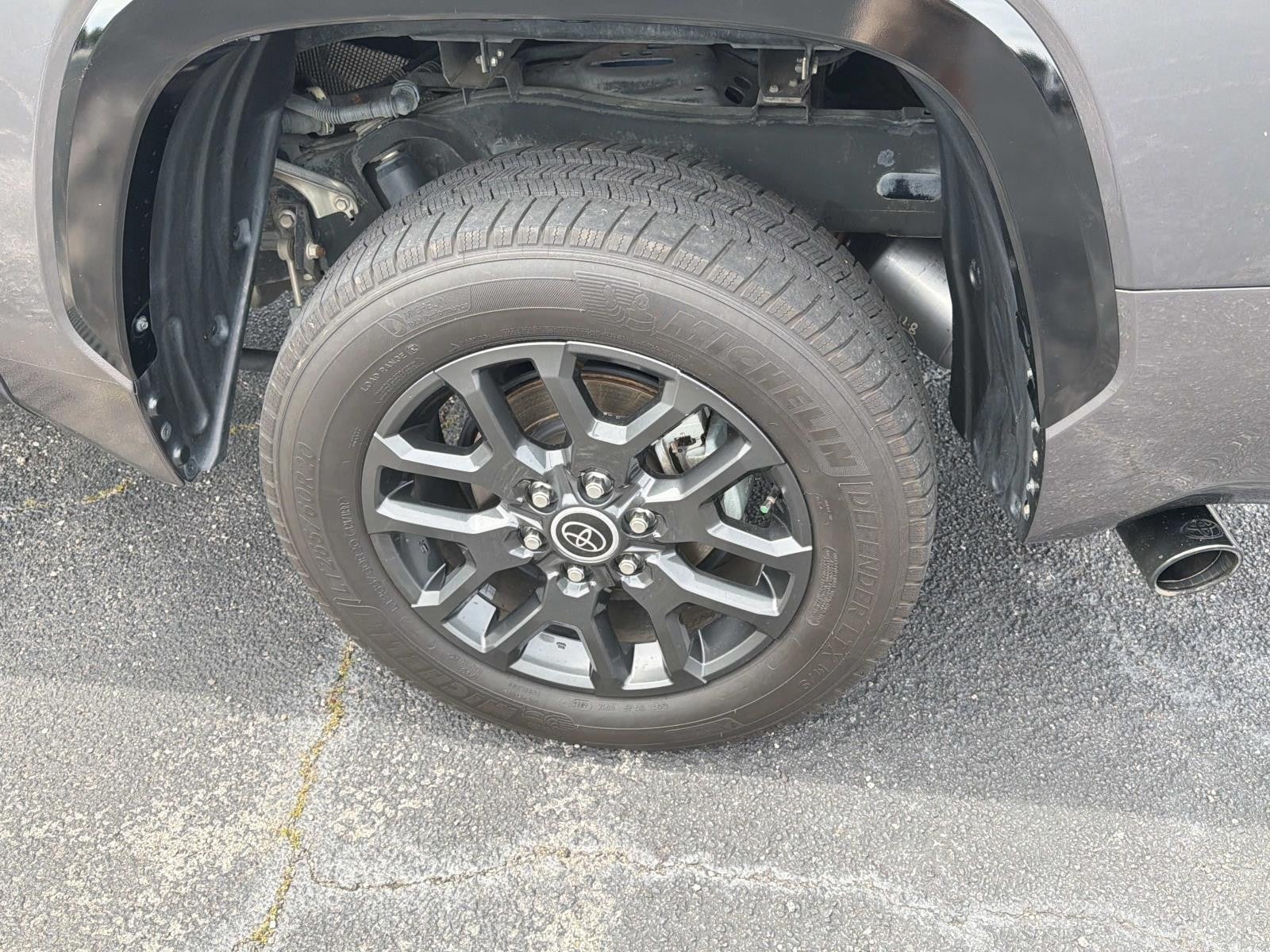 2023 Toyota Tundra 4WD Platinum