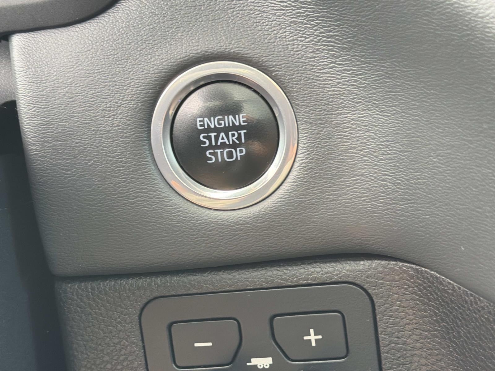 2023 Toyota Tundra 4WD Platinum