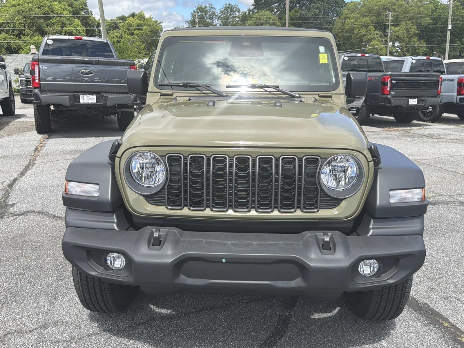 2025 Jeep Wrangler Sport