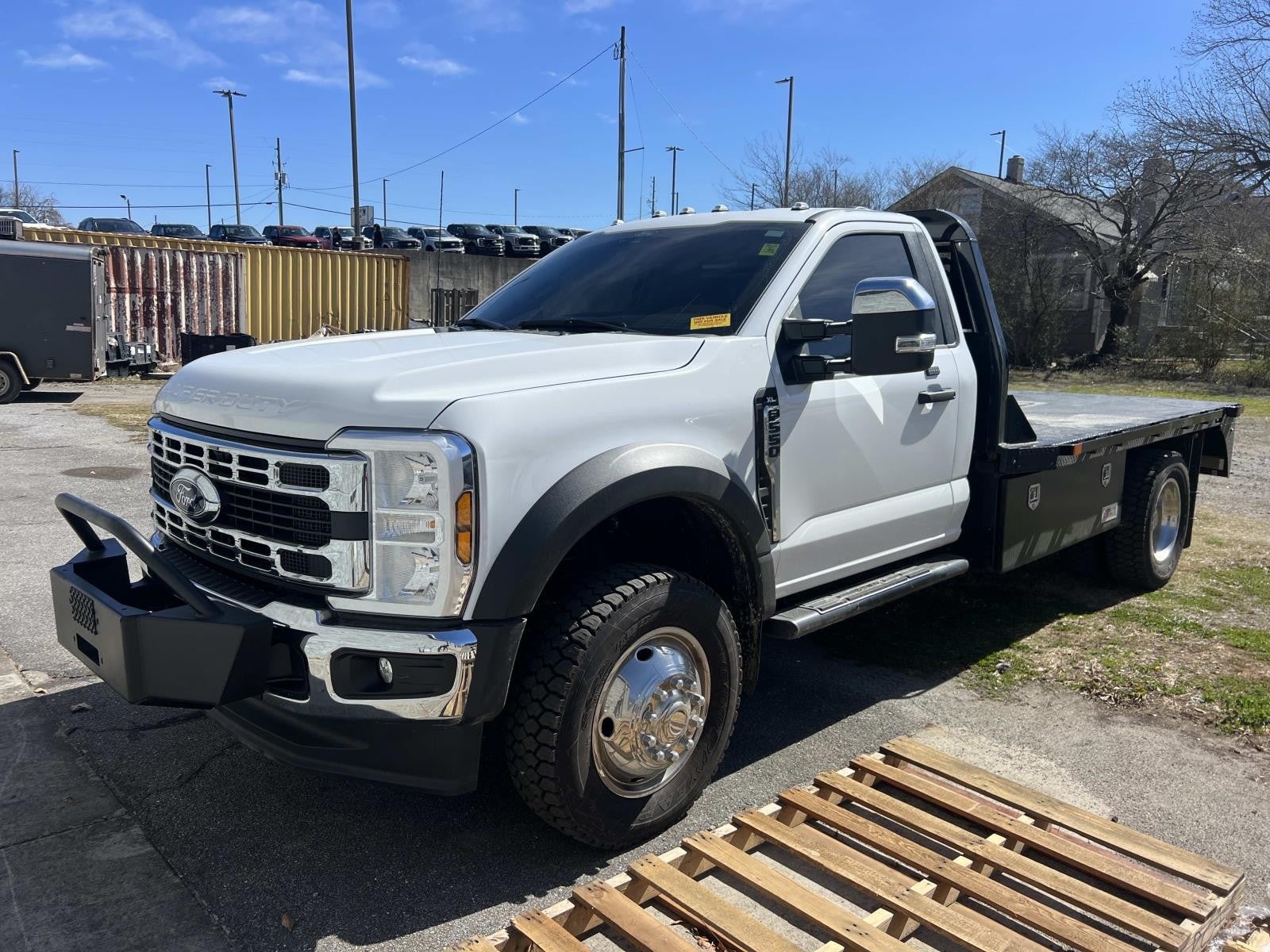 2024 Ford Super Duty F-550 DRW XLT 4WD REG CAB 169 WB 8