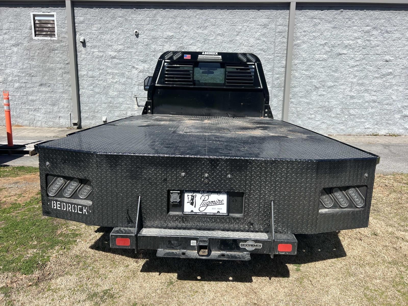 2024 Ford Super Duty F-550 DRW XLT 4WD REG CAB 169 WB 8