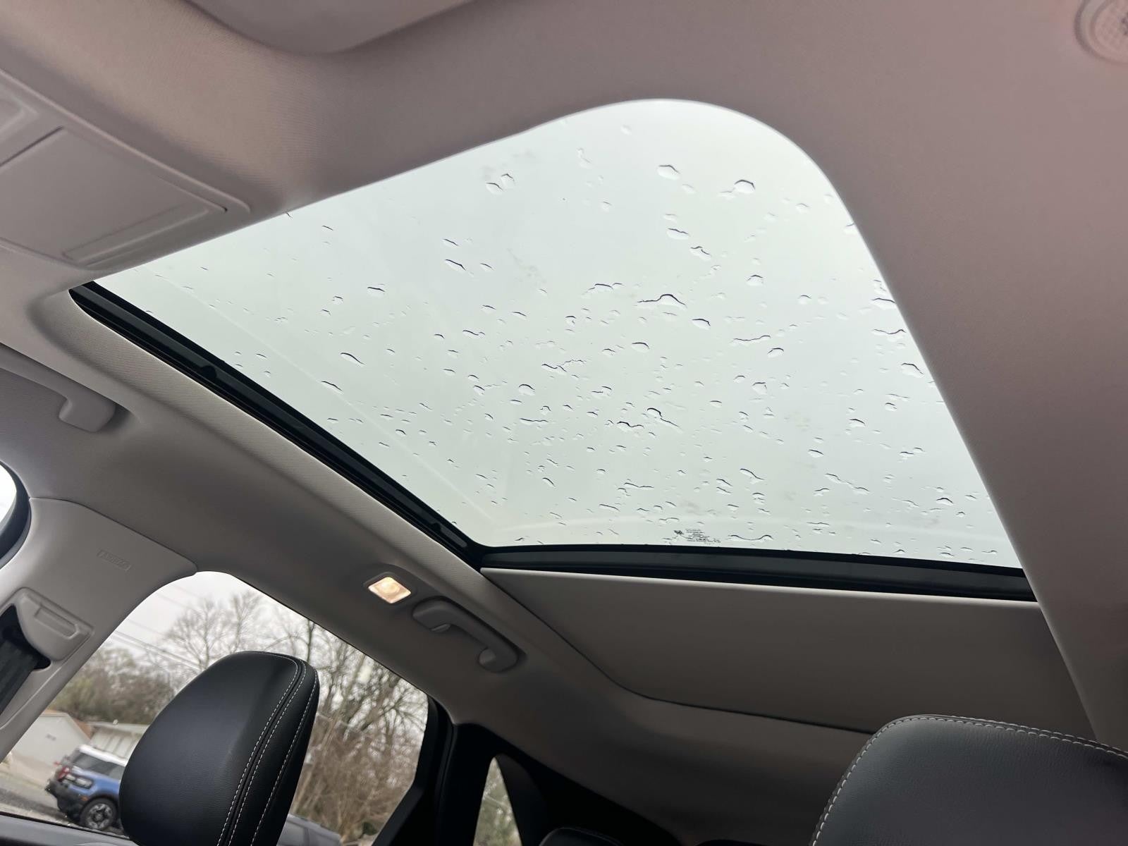 2021 Ford Escape SEL FWD