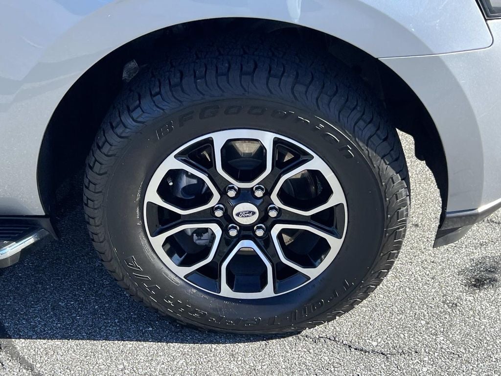 2022 Ford Expedition Max XLT