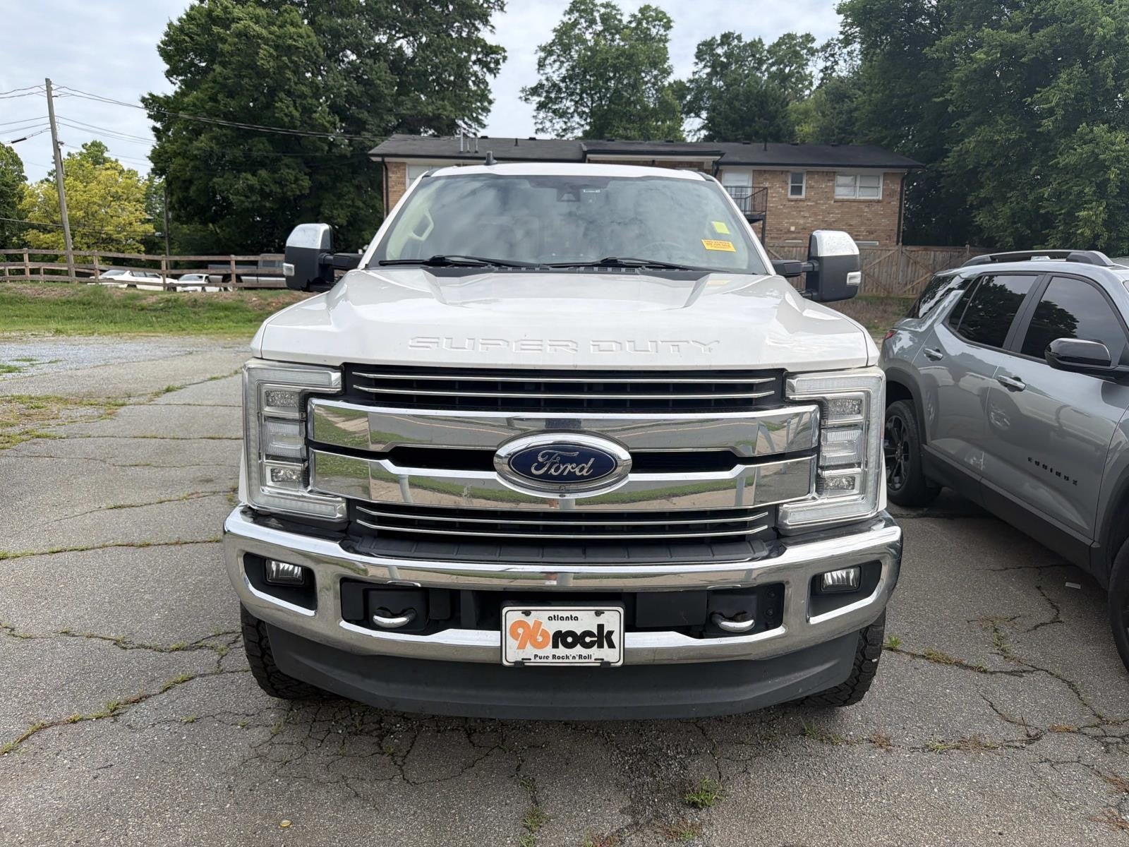 2019 Ford Super Duty F-250 SRW LARIAT 4WD CREW CAB 6.75'