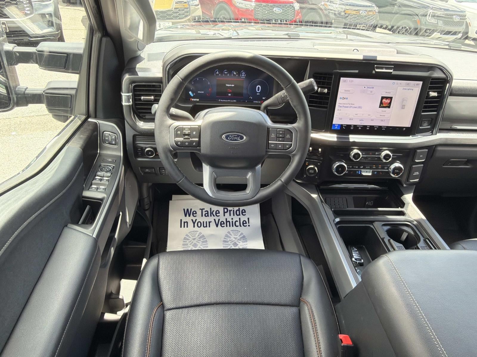 2026 Ford Super Duty F-350 SRW LARIAT 4WD CREW