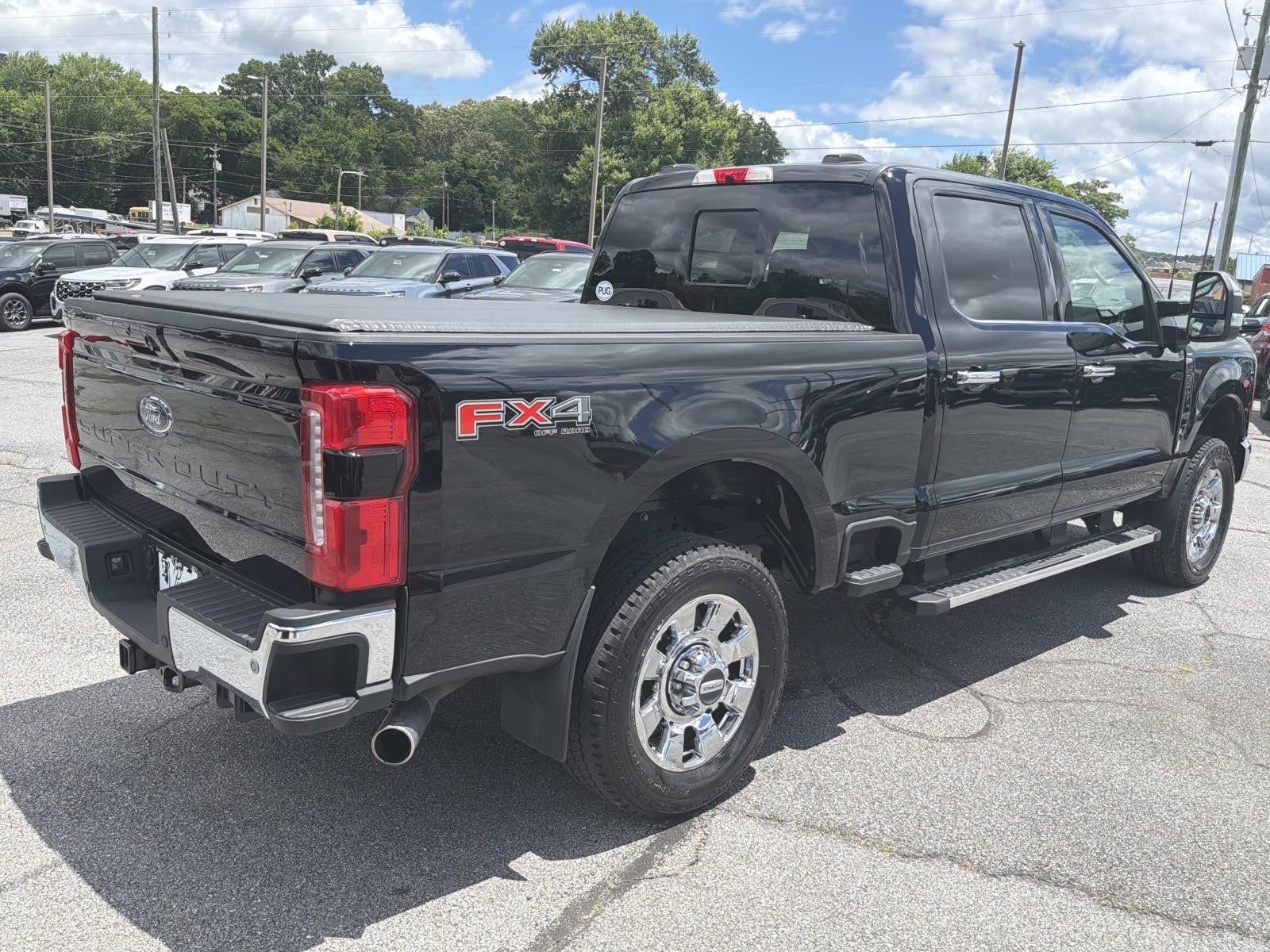 2026 Ford Super Duty F-350 SRW LARIAT 4WD CREW