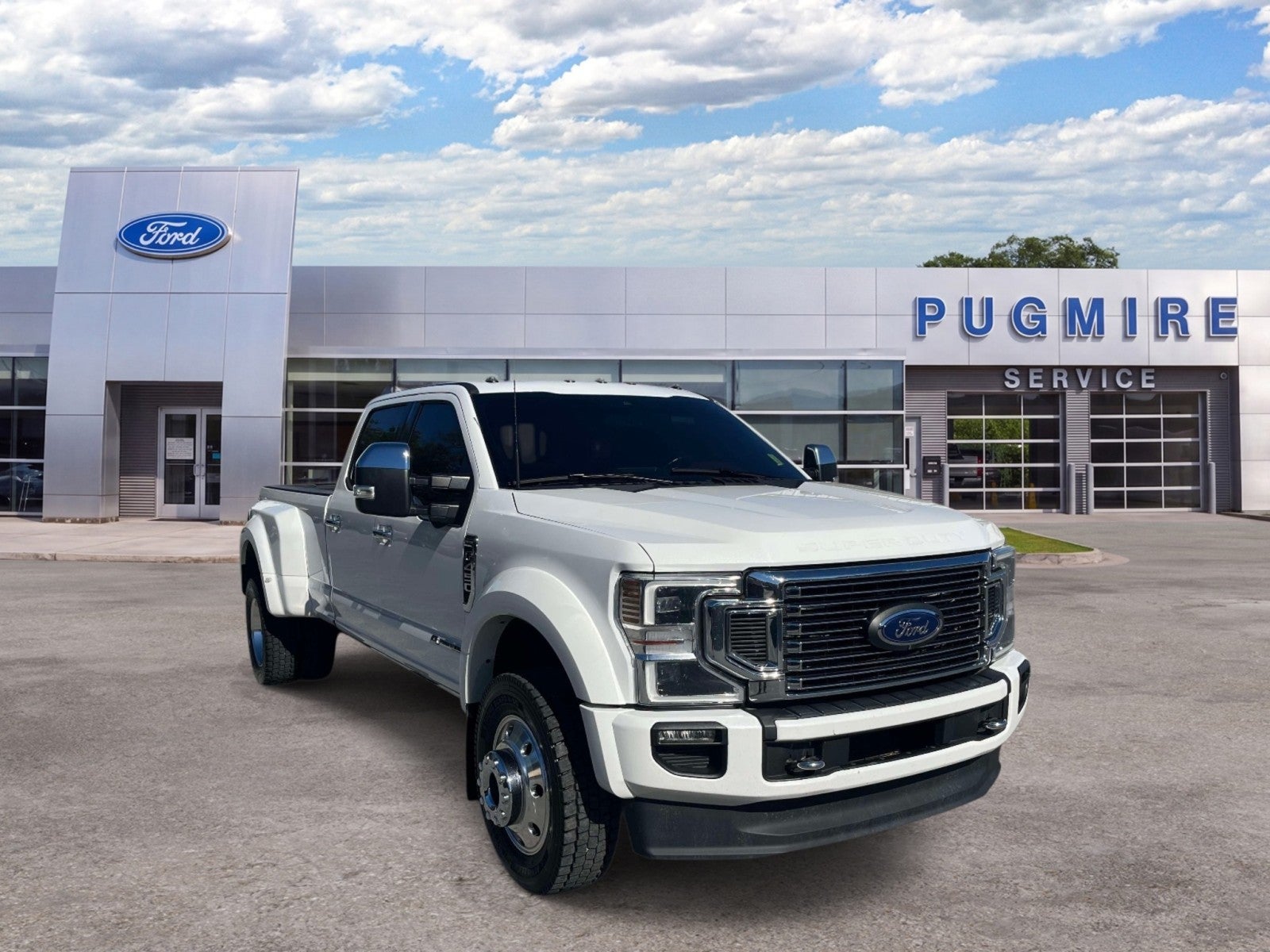 2022 Ford Super Duty F-450 DRW DRW 4X4 CREW CAB