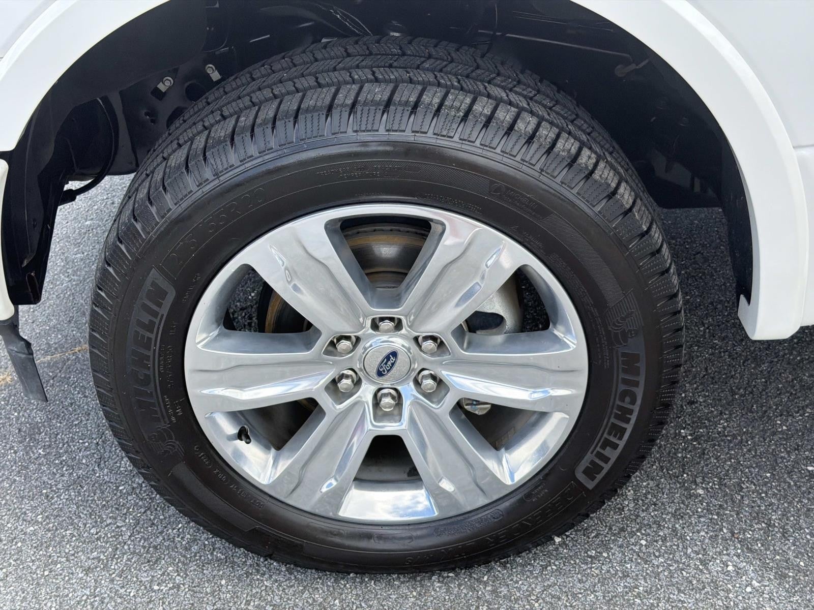 2019 Ford F-150 PLATINUM 4WD SUPERCREW 5.