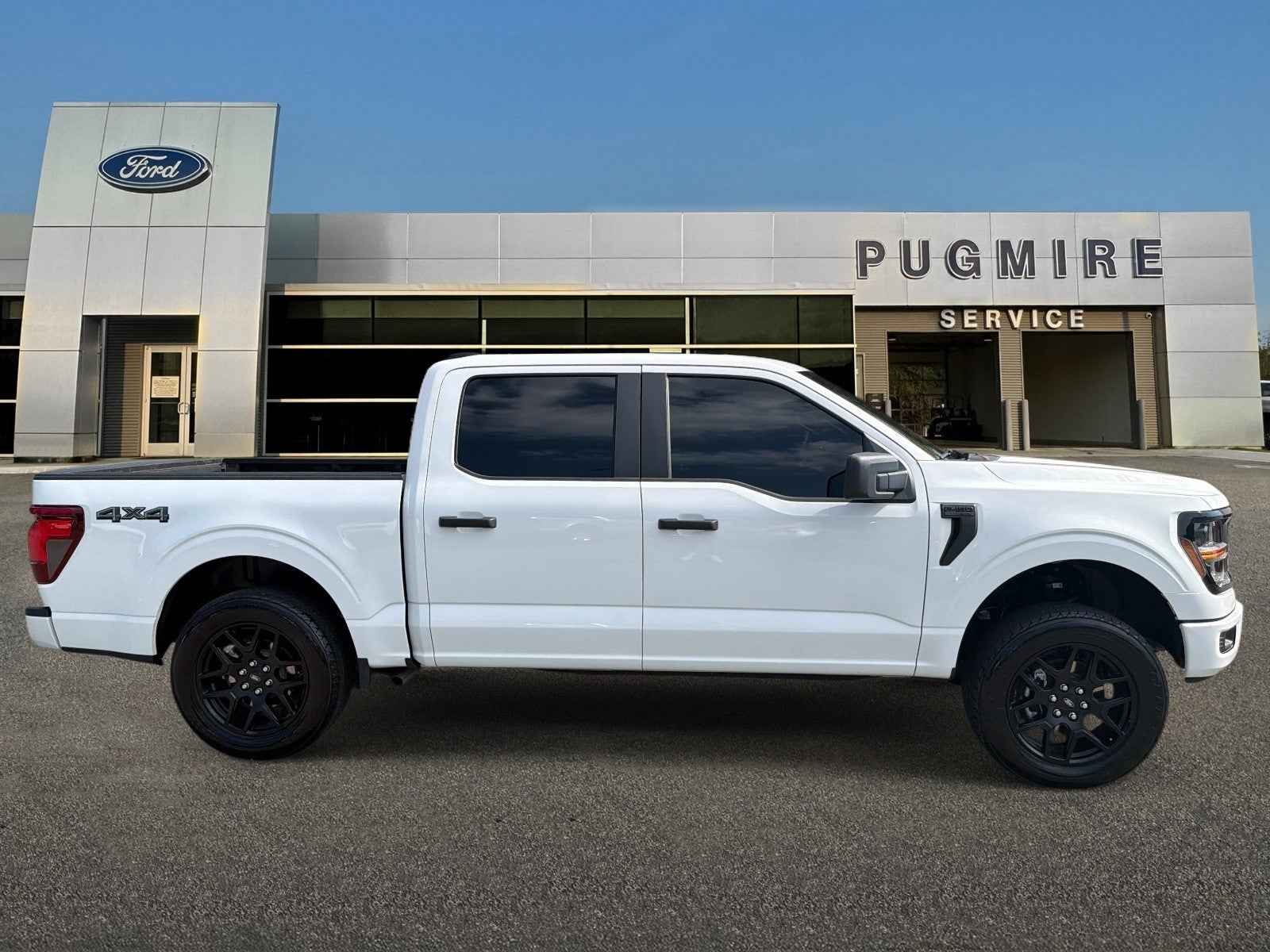 2025 Ford F-150 STX 4WD SUPERCREW 5.5' BO