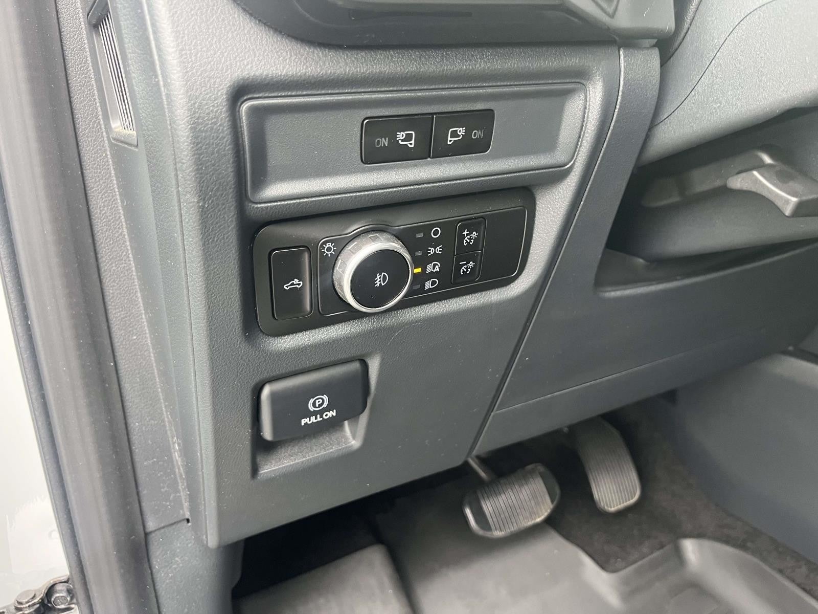 2023 Ford F-150 XL 4X4 SUPERCREW