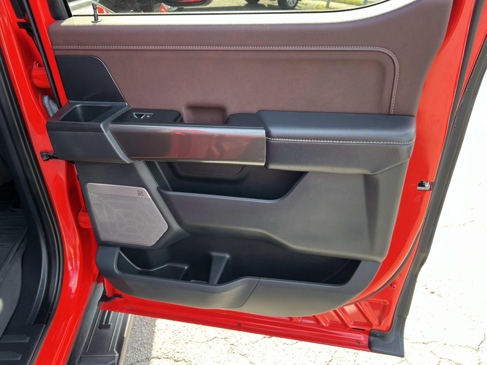 2022 Ford F-150 LARIAT 4WD SUPERCREW 5.5'