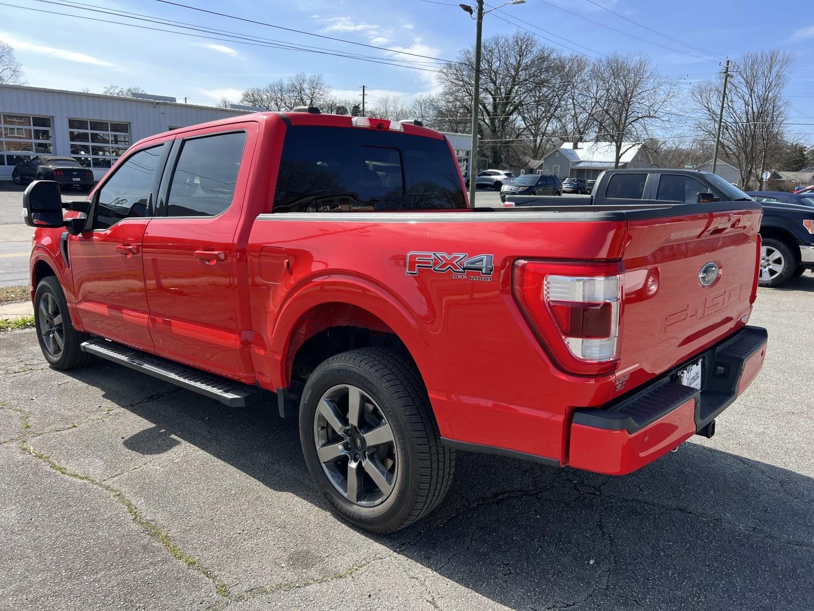 2022 Ford F-150 LARIAT 4WD SUPERCREW 5.5'