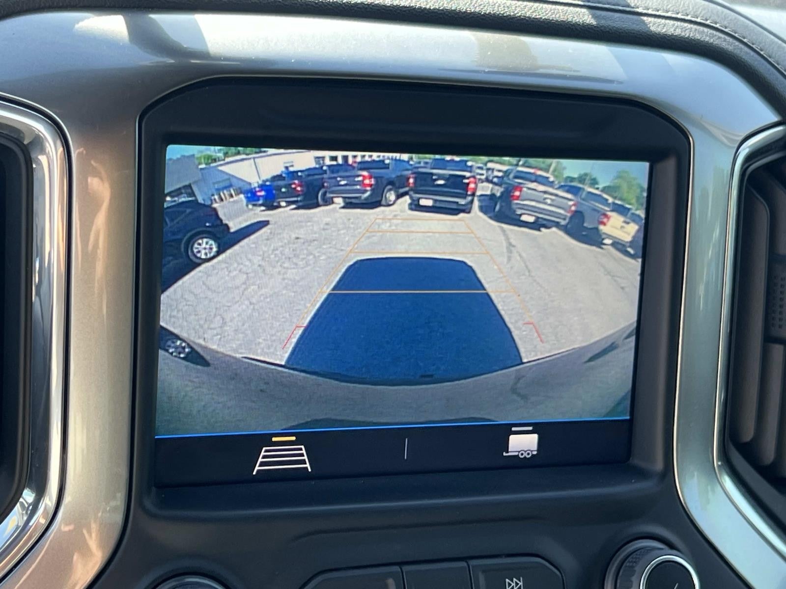 2022 Chevrolet Silverado 1500 LTD 4WD CREW CAB 147 RST