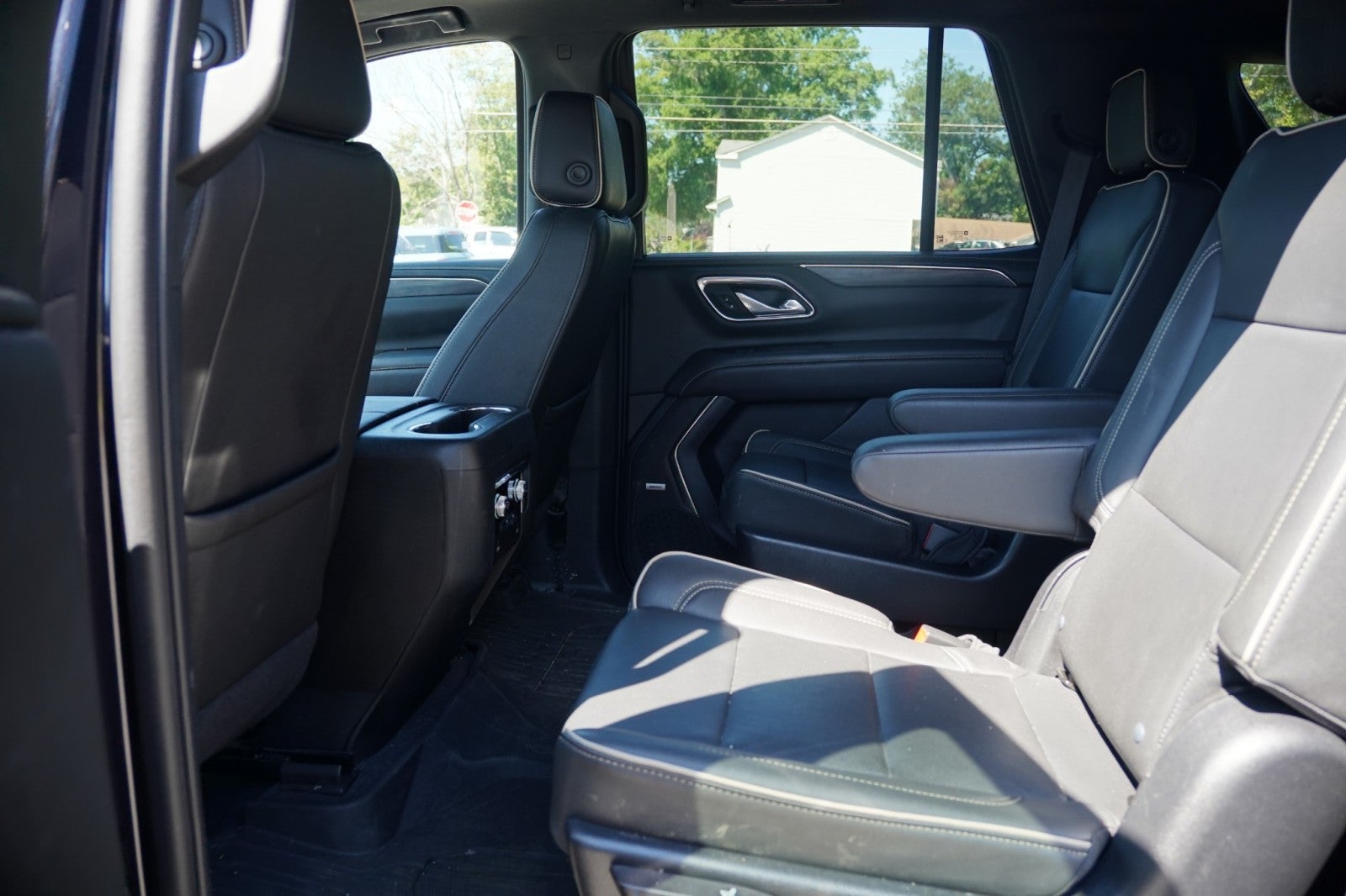 2023 GMC Yukon 2WD 4DR SLT