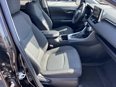 2023 Toyota RAV4 XLE FWD