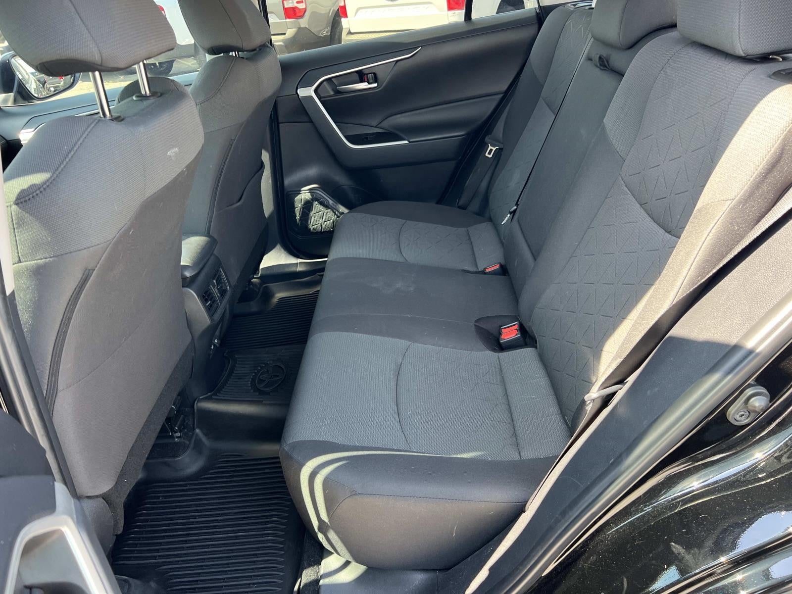 2023 Toyota RAV4 XLE FWD