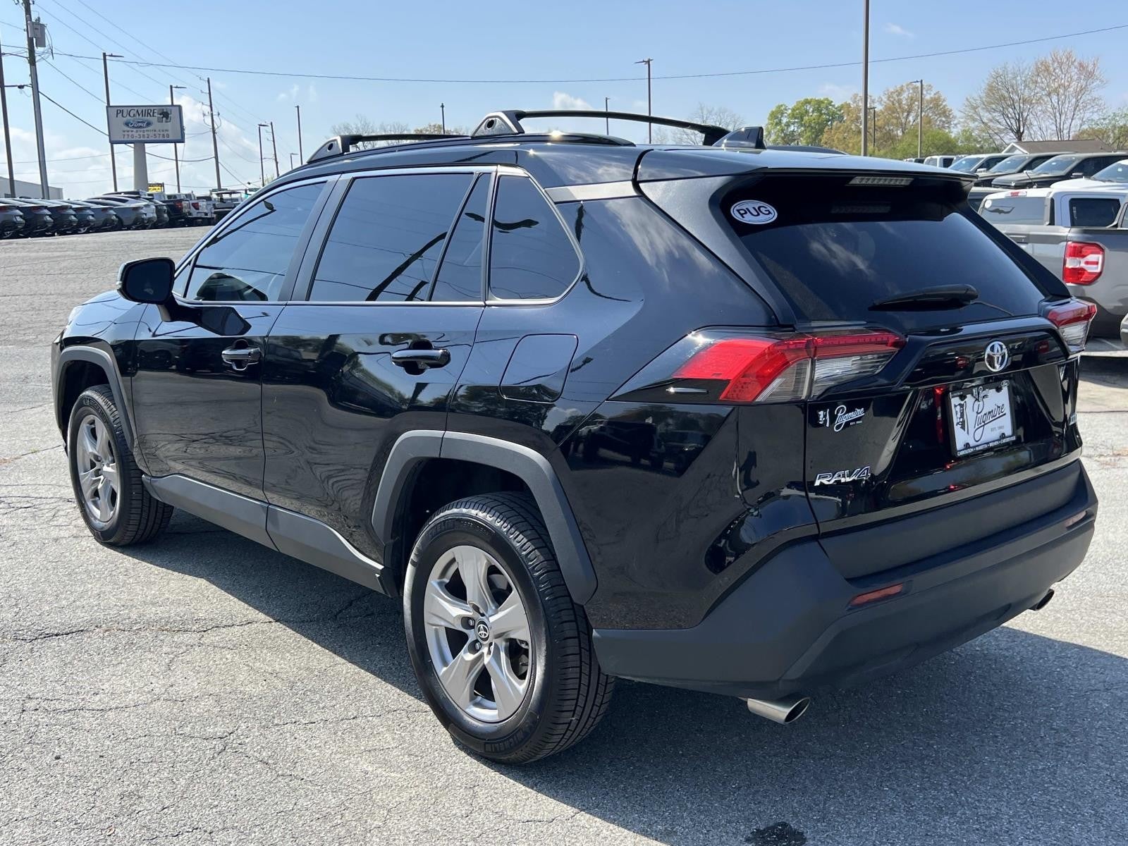 2023 Toyota RAV4 XLE FWD