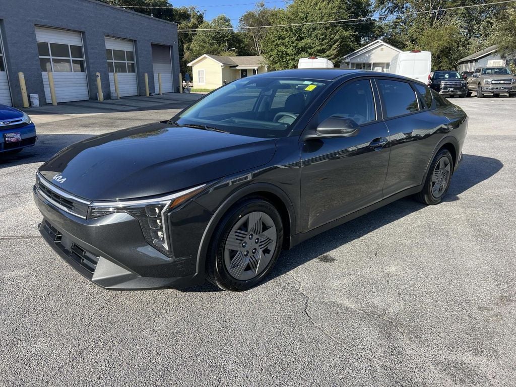 2025 Kia K4 LX