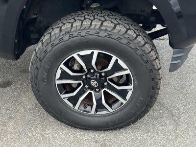 2020 Toyota Tacoma 2WD SR5