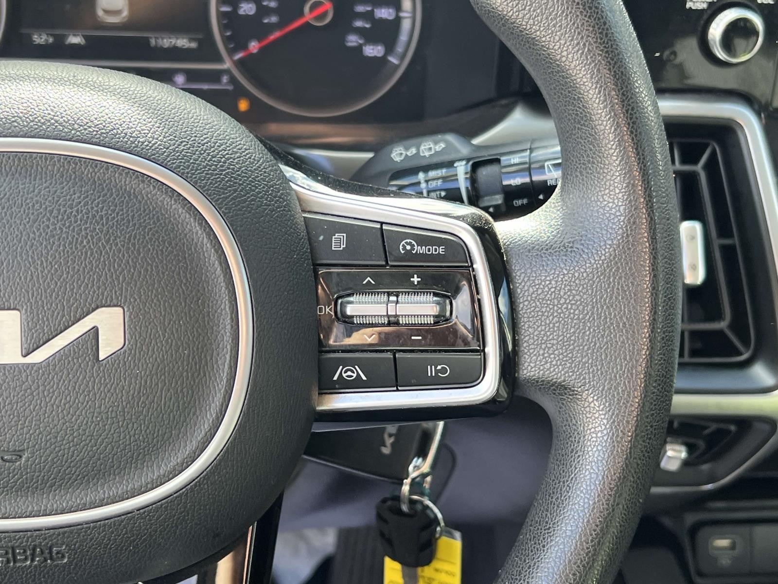 2022 Kia Sorento LX