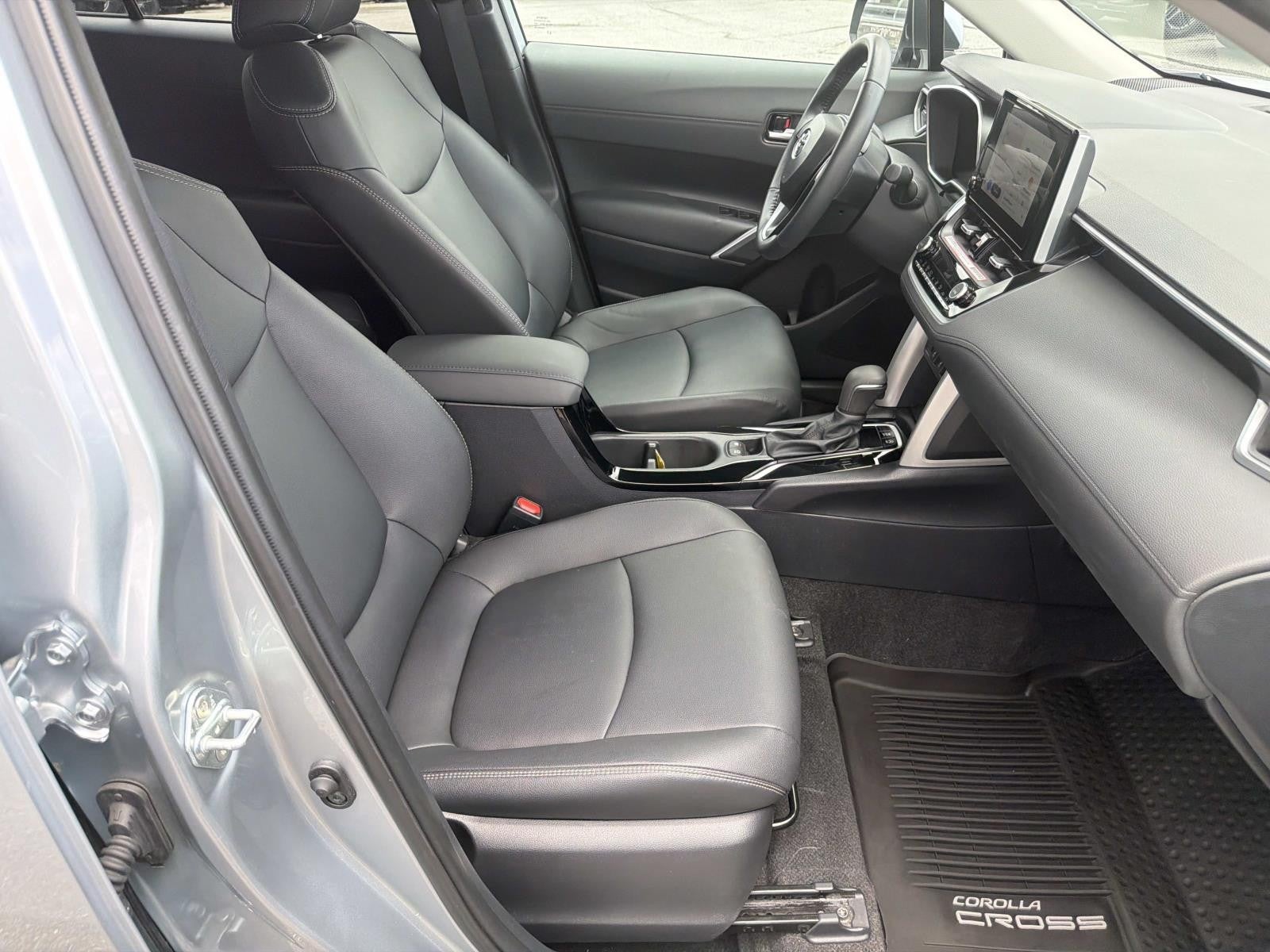 2024 Toyota Corolla Cross XLE