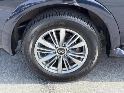 2021 INFINITI QX80 LUXE