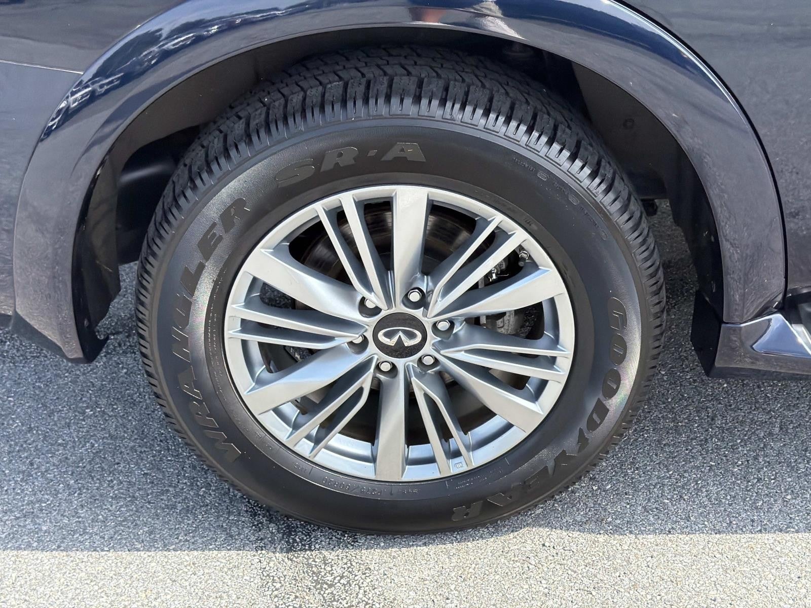 2021 INFINITI QX80 LUXE