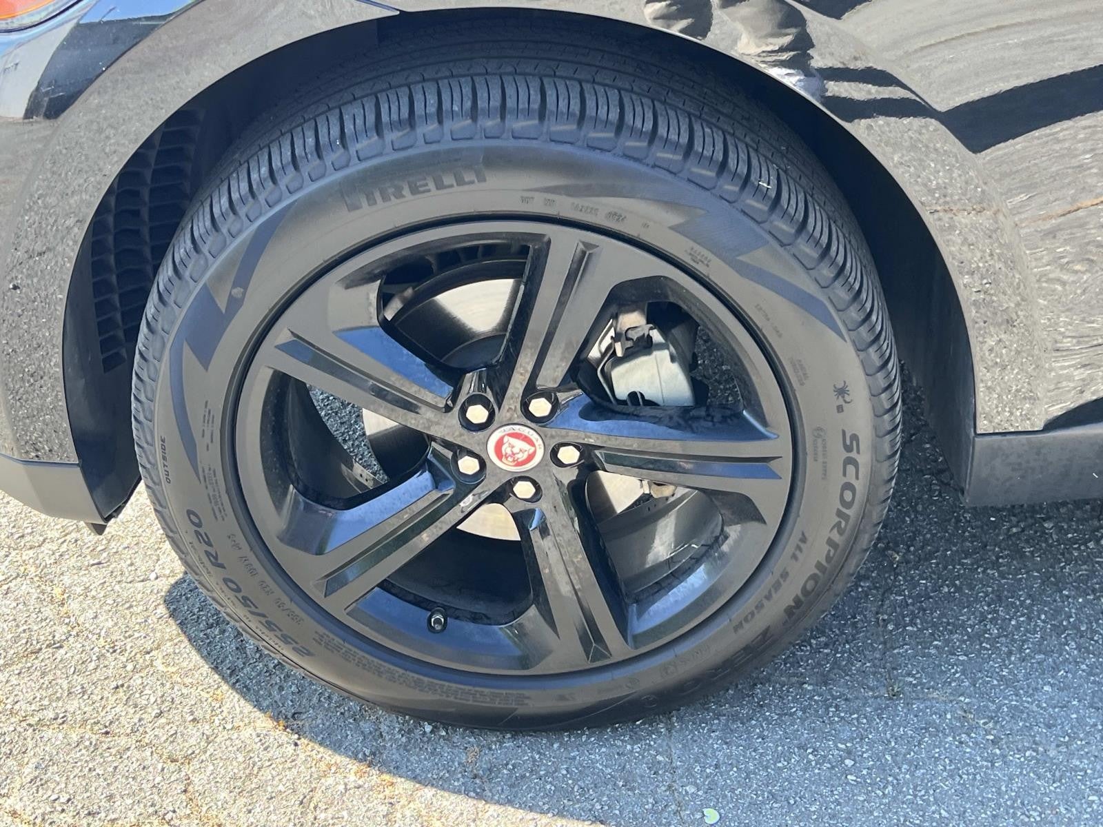 2019 Jaguar F-PACE 25t Premium