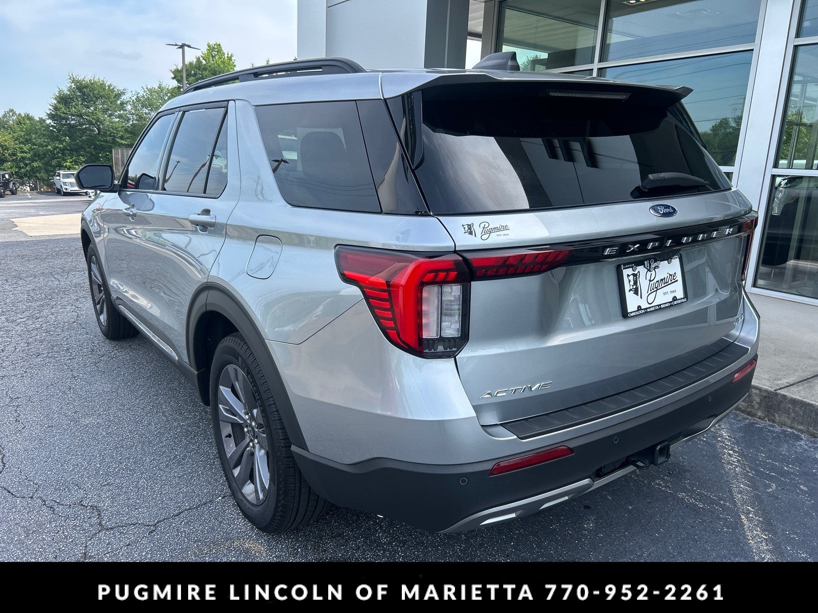 2025 Ford Explorer Active