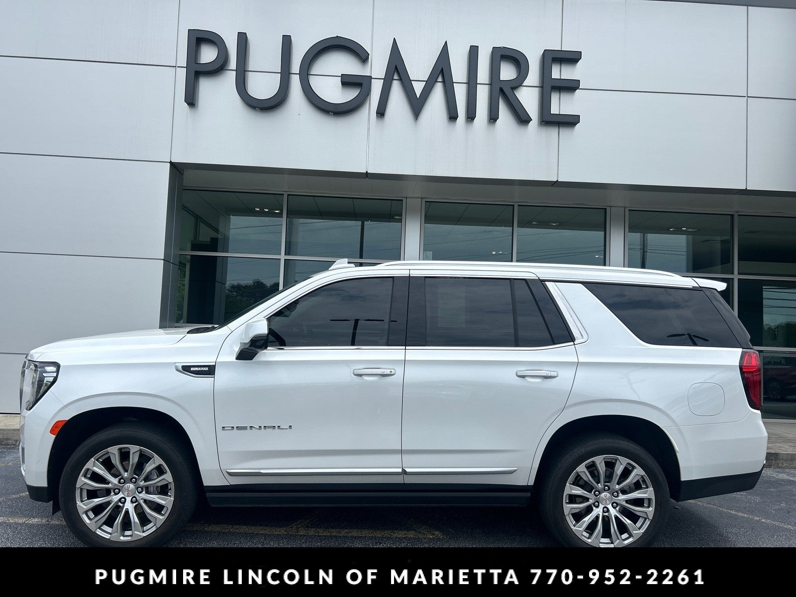 2024 GMC Yukon 2WD Denali's photo