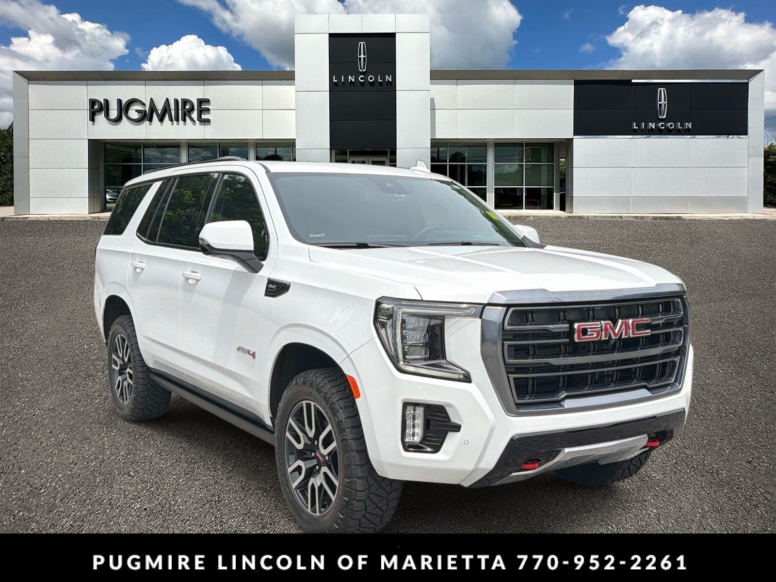 2024 GMC Yukon 4WD AT4's photo