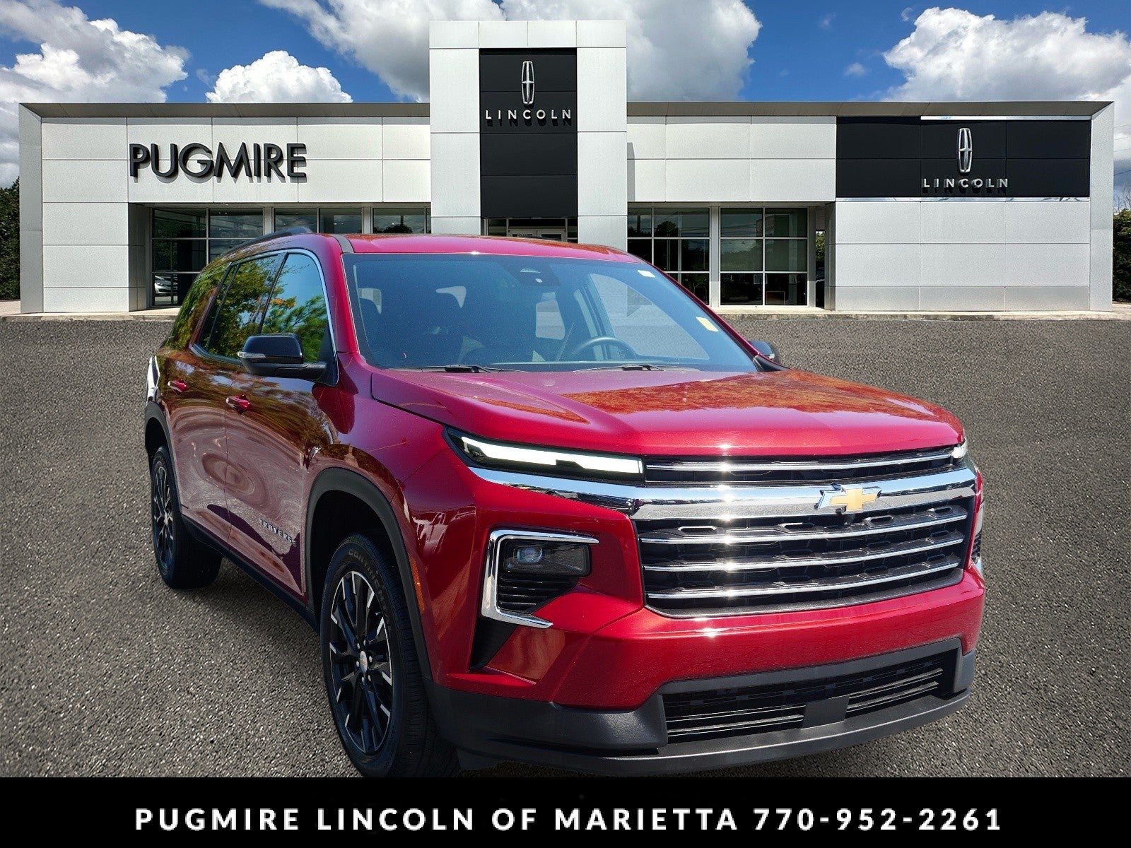 2025 Chevrolet Traverse FWD LT