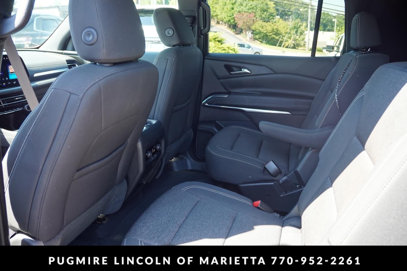 2025 Chevrolet Traverse FWD LT