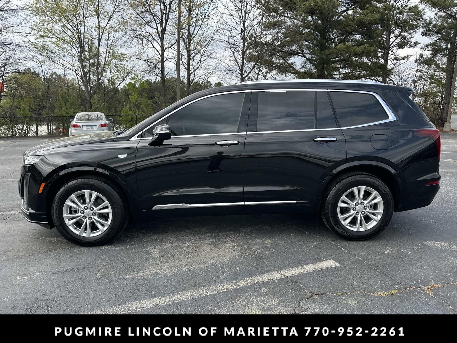 2025 Cadillac XT6 FWD Luxury