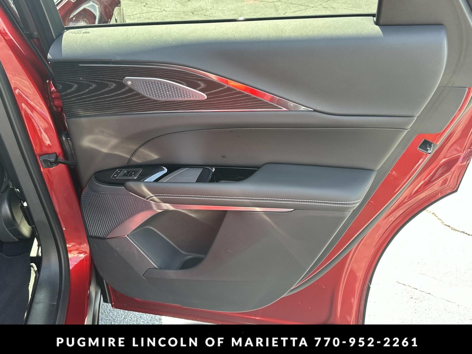 2024 Cadillac LYRIQ Sport