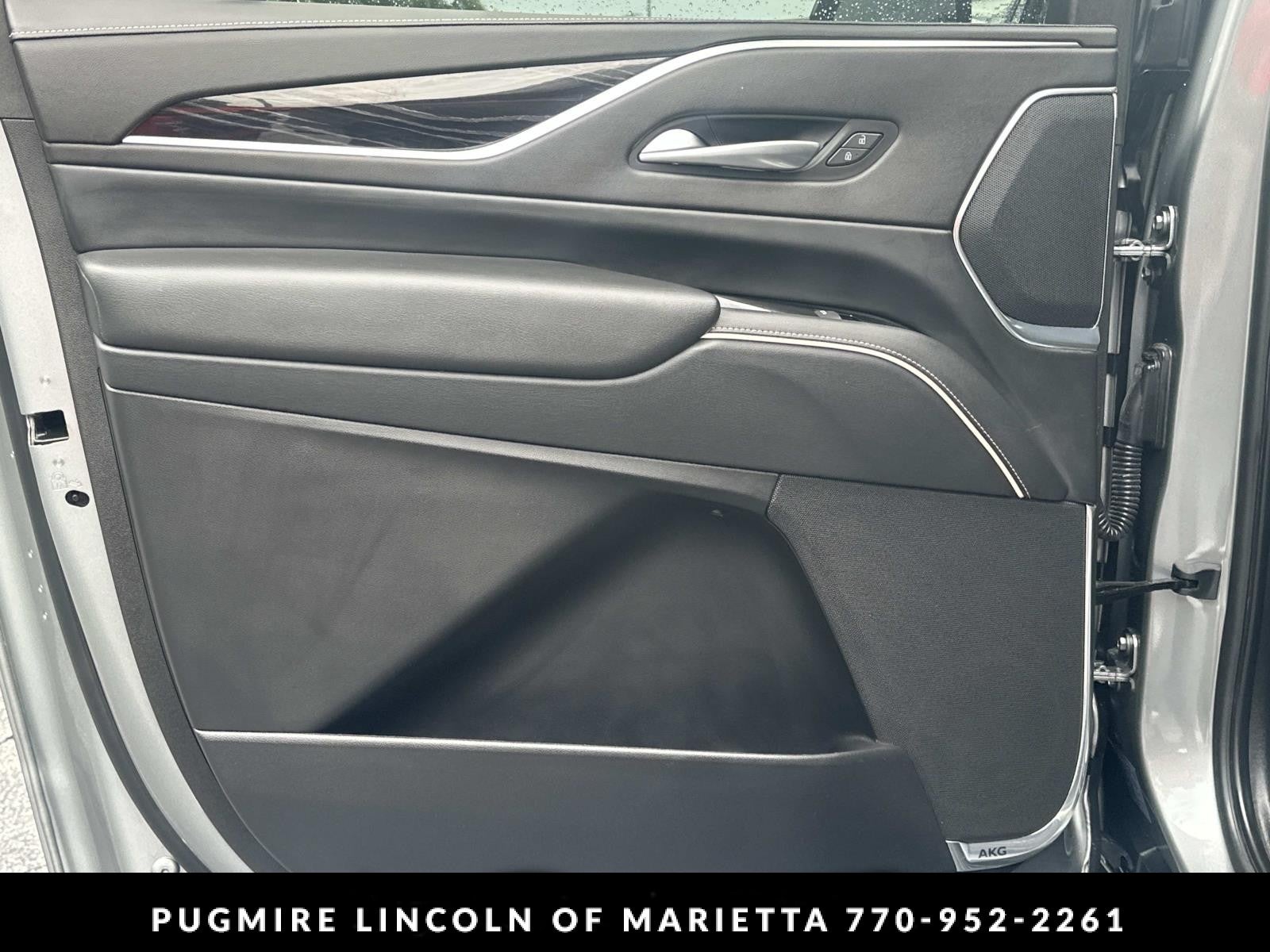 2023 Cadillac Escalade ESV 4WD Sport