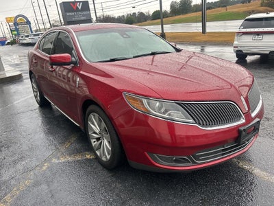 2016 Lincoln MKS Base