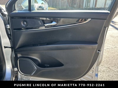 2021 Lincoln Nautilus Reserve