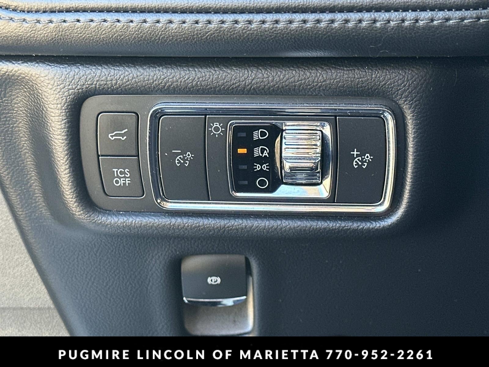 2021 Lincoln Nautilus Reserve