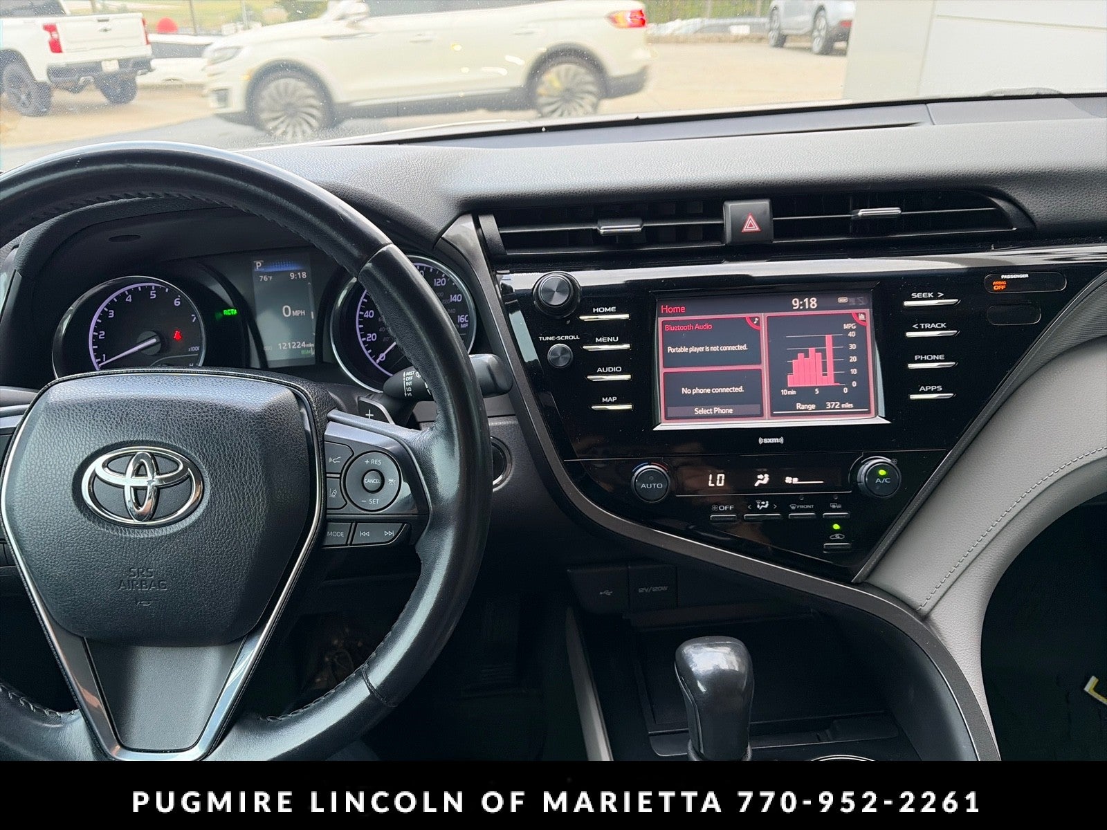2020 Toyota Camry SE